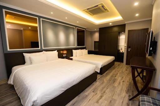 Skylark Boutique Hotel Ханой Екстериор снимка